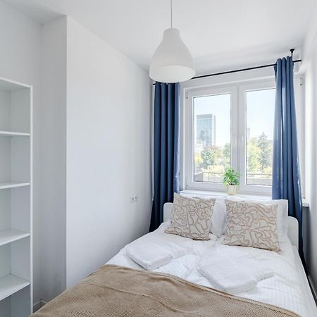 Apartments Centre By Arrenda Warsawa Bagian luar foto