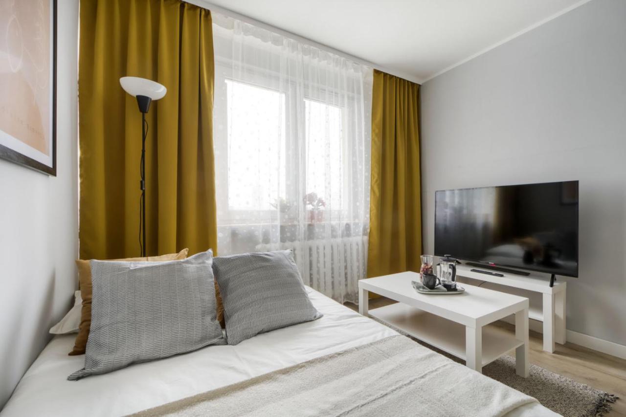 Apartments Centre By Arrenda Warsawa Bagian luar foto