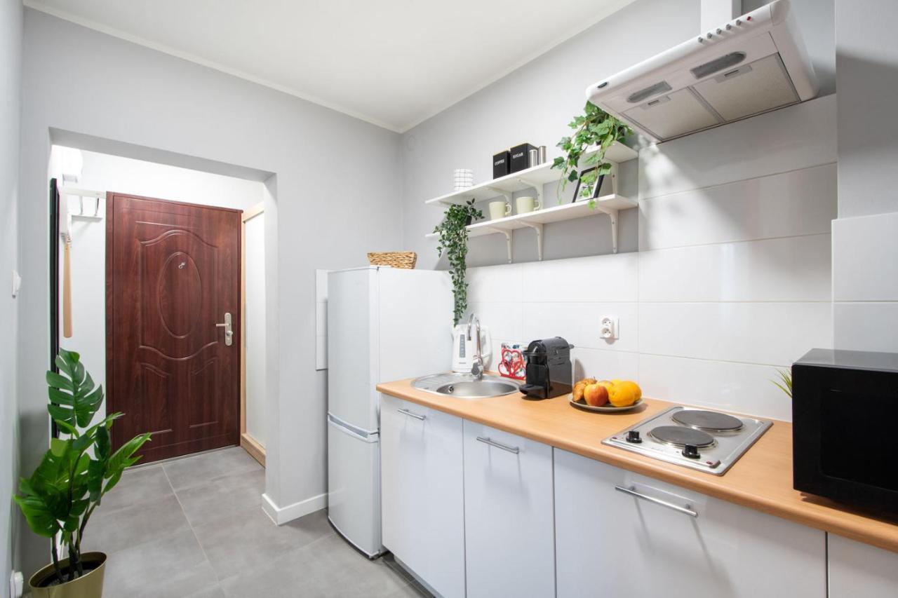 Apartments Centre By Arrenda Warsawa Bagian luar foto