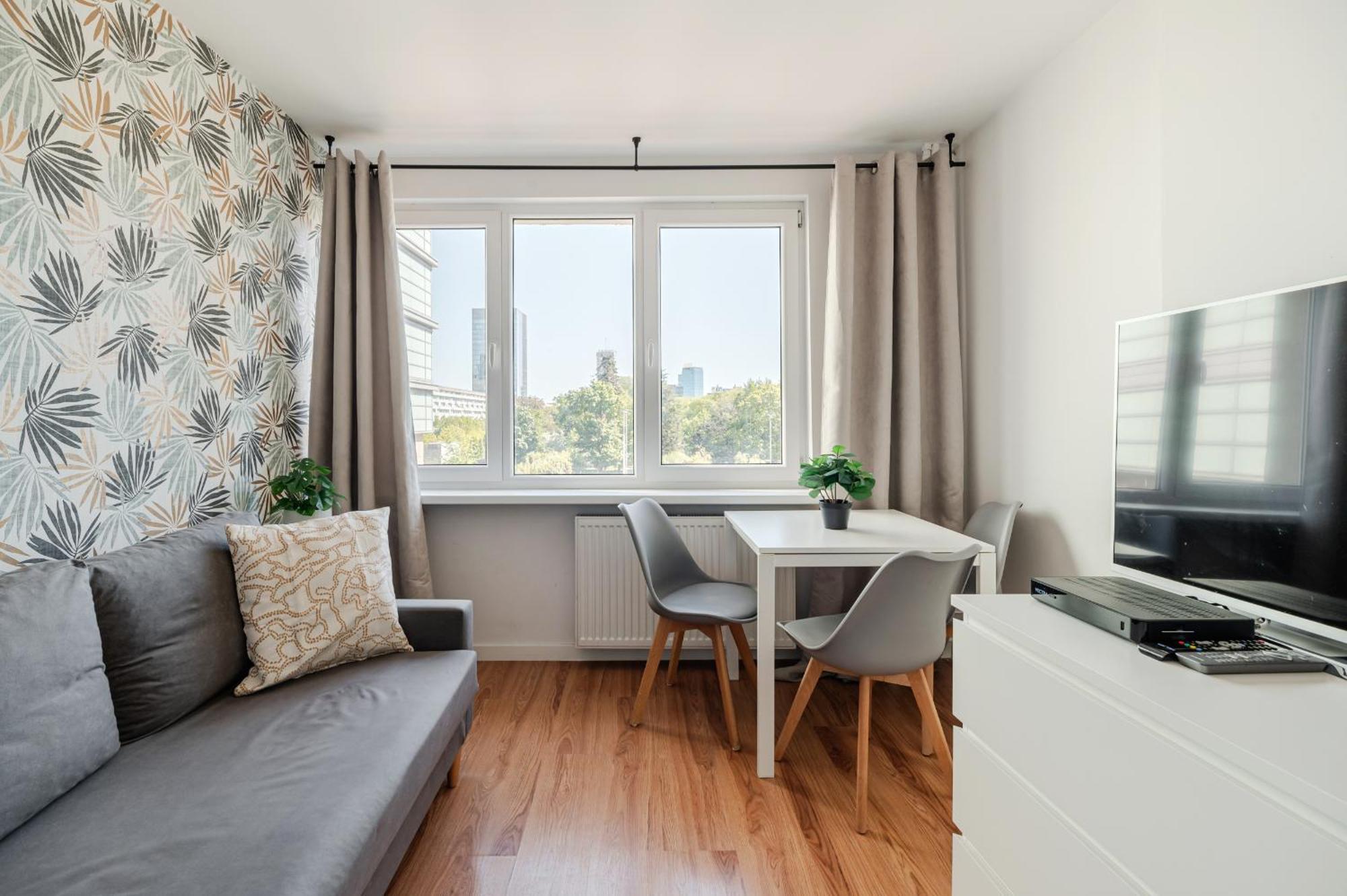 Apartments Centre By Arrenda Warsawa Bagian luar foto