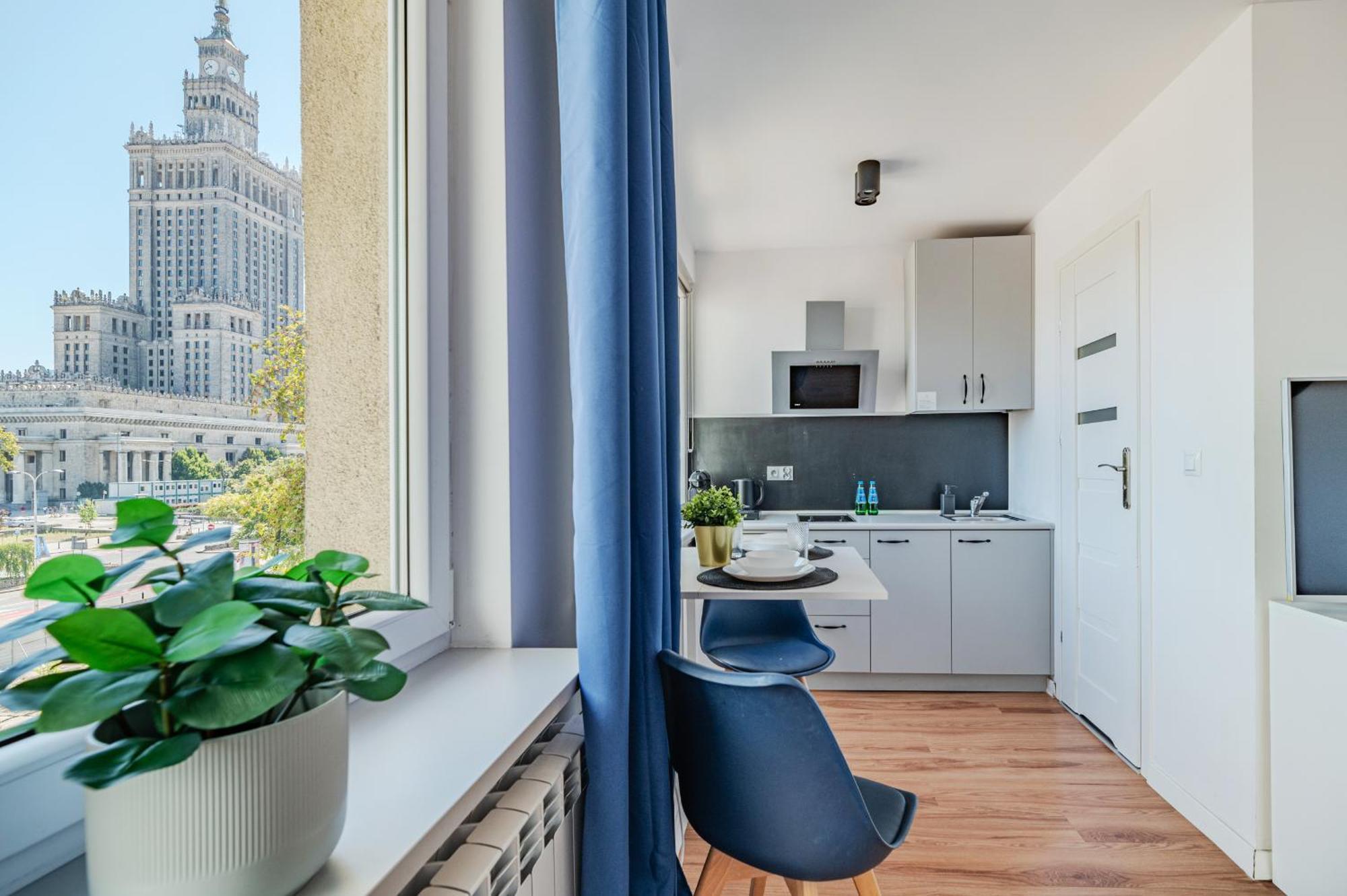 Apartments Centre By Arrenda Warsawa Bagian luar foto